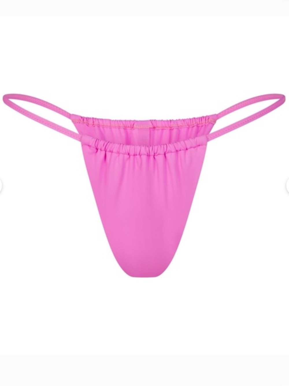 SKIMS 🩷 String Bikini Bottoms Neon Orchid Medium NWT - Picture 2 of 8